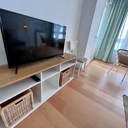 Gatu Premium Turquesa Playa Y Parking * Καντίζ
